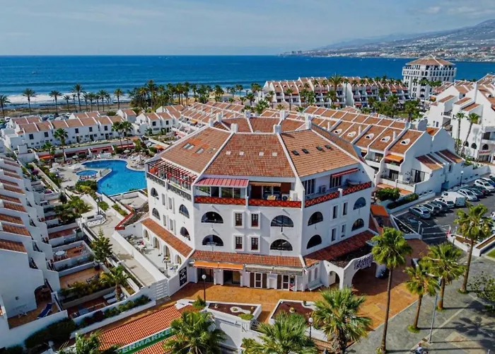 Parque Santiago 1 * Playa de las Américas